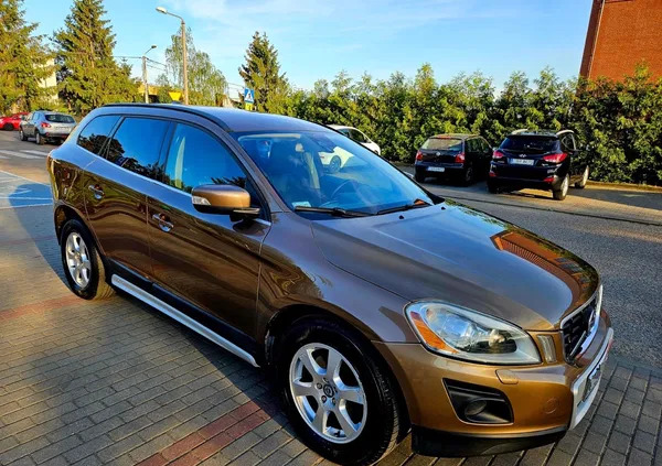 volvo Volvo XC 60 cena 44700 przebieg: 257000, rok produkcji 2010 z Brodnica